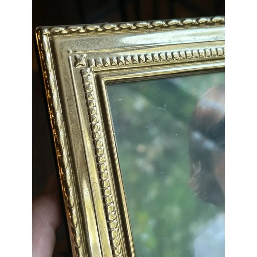 Hallmark frame 5x7 pictures